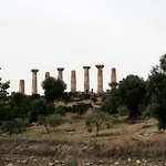 Parco Dei Templi Bed and breakfast 4*